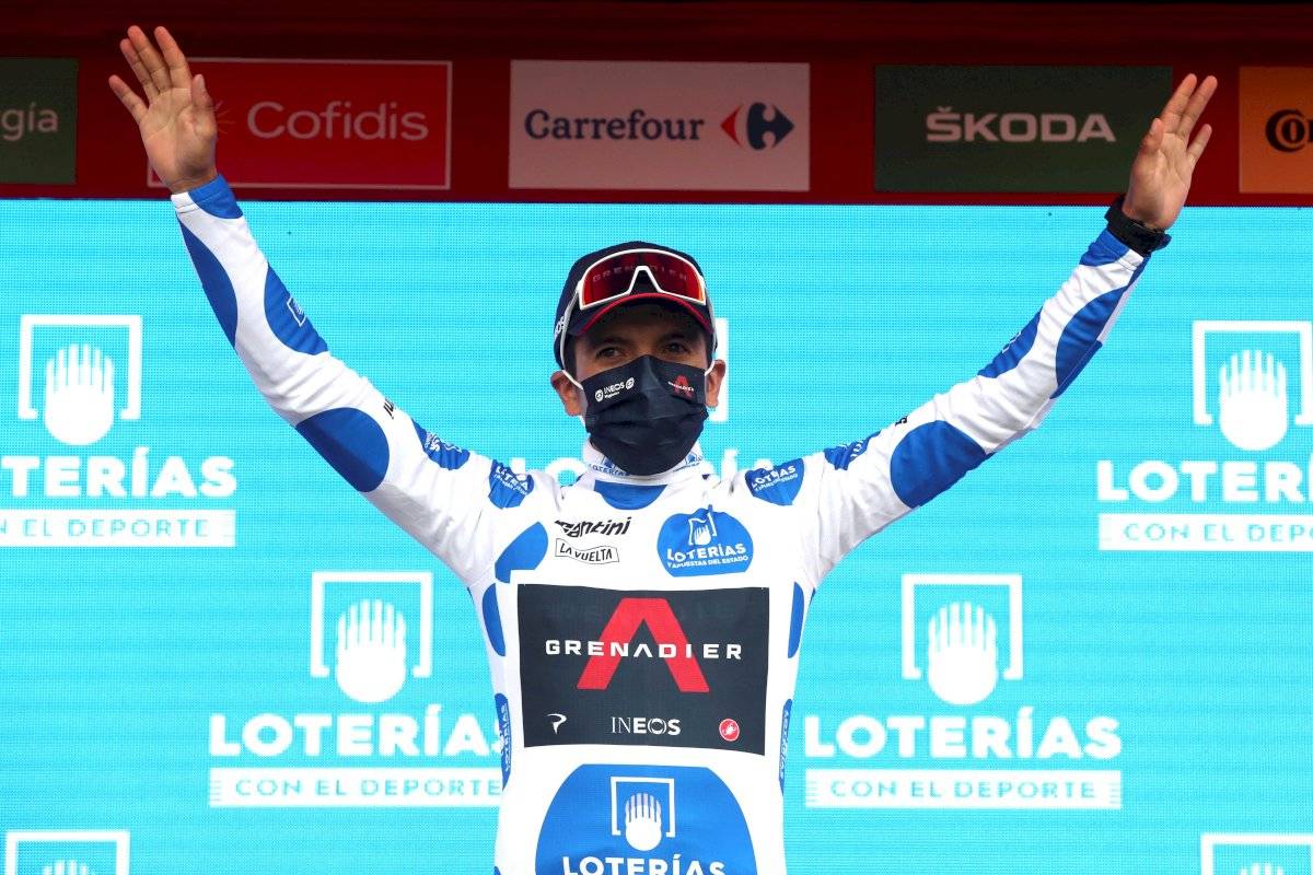 Richard Carapaz (Ineos), tercer clasificado de la general de la Vuelta a España, considera "un buen premio" lucir la camiseta de lunares