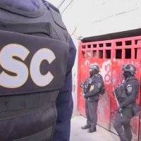 Elementos de la SSC catean domicilio en la Magdalena Contreras; hay dos detenidos