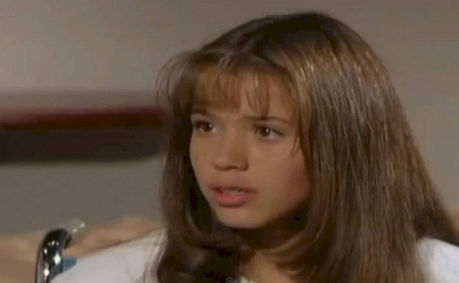 Así ha cambiado la vida de Yuliana Peniche: de ser la "maldita lisiada" a la novia del Parejita López