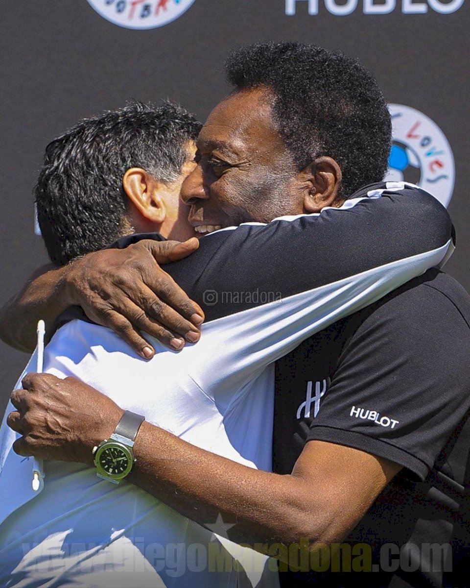 El especial saludo de Maradona por los 80 años de Pelé