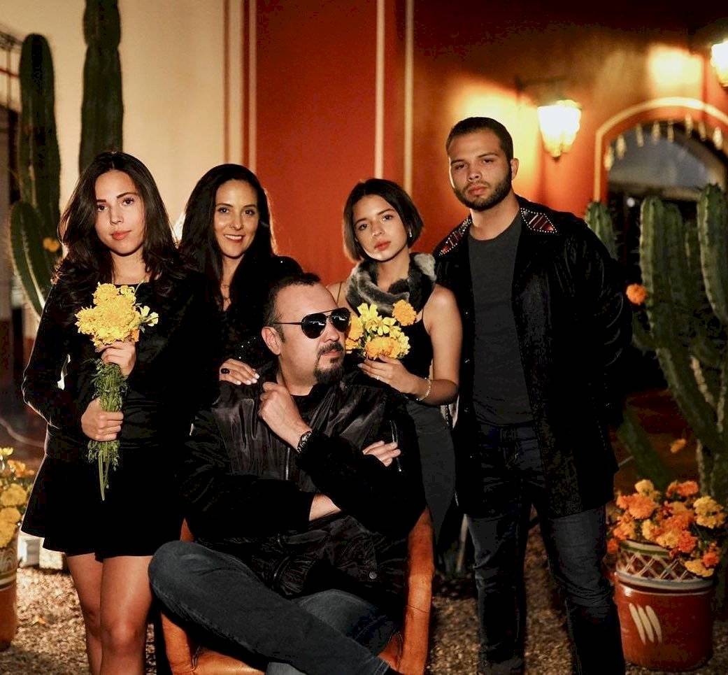 Ellos son los atractivos y talentosos hijos de los famosos