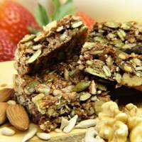 Prepara estas nutritivas barras de avena que te ayudan a disminuir el colesterol malo