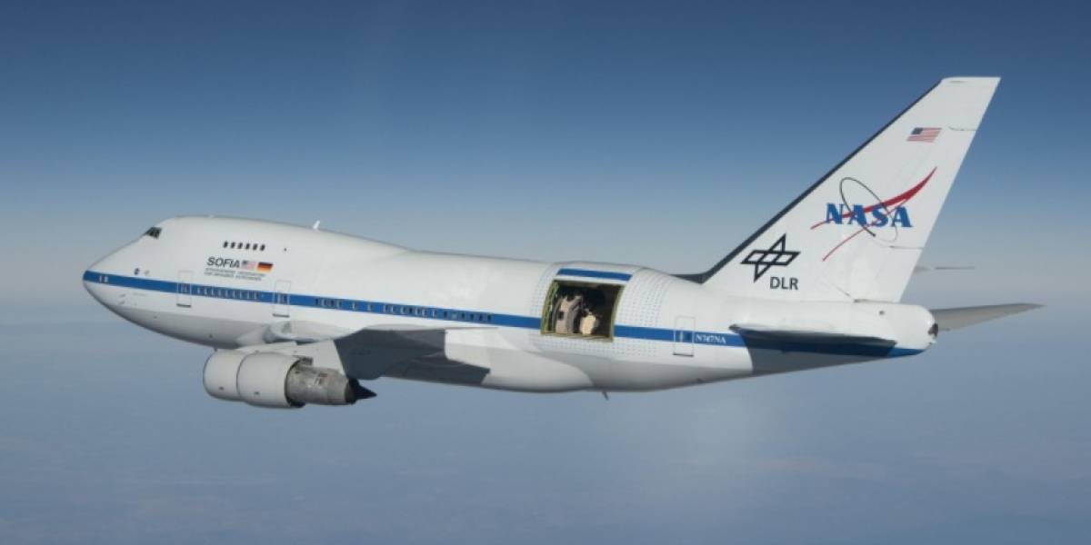 ¿Cómo trabaja el telescopio SOFIA, que descubrió agua en la Luna?