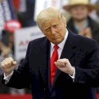 Trump denuncia una "conspiración de noticias falsas" de cara a las elecciones