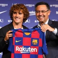 ¿Quién es Josep Maria Bartomeu, el directivo que renunció al Barcelona?