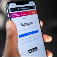 Instagram cambiará políticas sobre desnudez tras censurar a una modelo de talla grande. Noticias en tiempo real