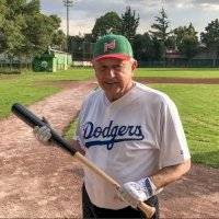 López Obrador felicita a Dodgers y dice que Urías es el