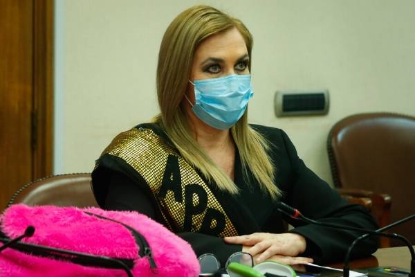 La promesa de Pamela Jiles por segundo retiro del 10%: "Voy hacer lo que sea para que tengan ese dinero en Navidad"