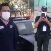 Policías de Metepec son captados en supuesta agresión a detenido