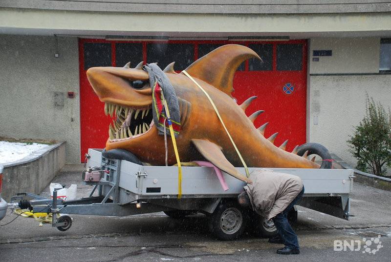 shark 2