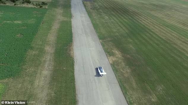 El auto volador de KleinVision. 