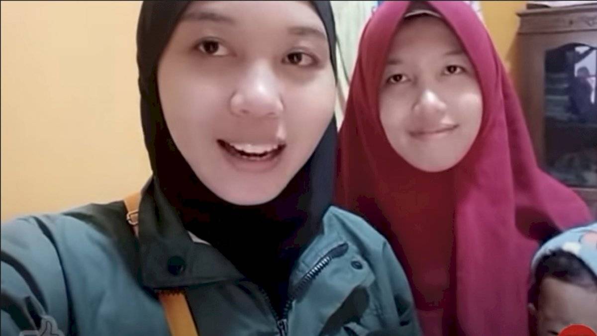Gemelas de Indonesia se reencuentran 20 años después gracias a TikTok