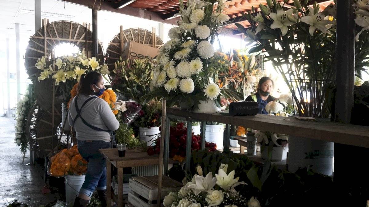 Desalentadoras, las expectativas de venta de floristas este Día de Muertos