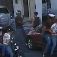 Motoladrones arrebatan el celular a joven en Guadalajara