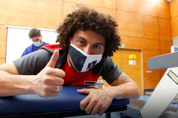 Nuevo refuerzo de Colo Colo: "Me causó mucha gracia que me pusieran Freddy Turbina y Roberto Manflinfla"