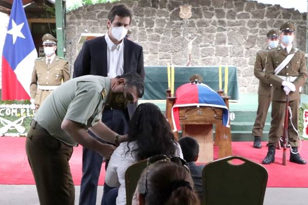 Esposa de carabinero asesinado en Metrenco: "Pido justicia para mi marido que era un hombre intachable"