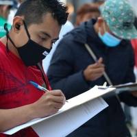 4T recorta seguro de desempleo... pero gasta más