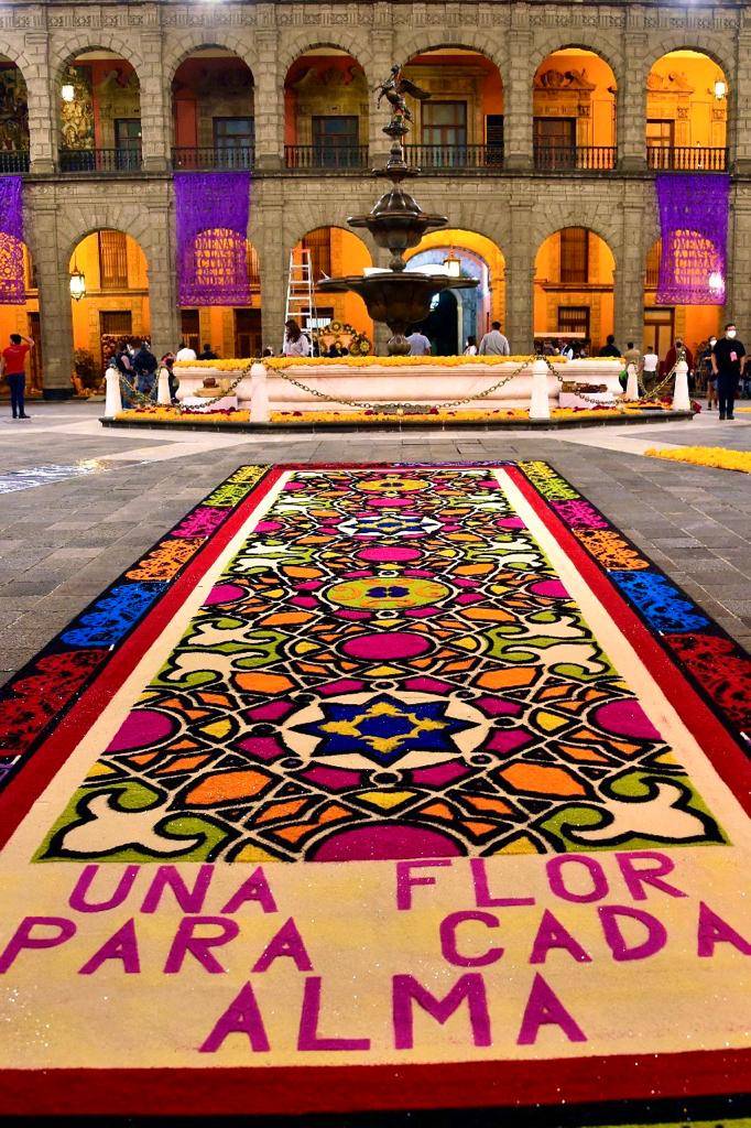 Ofrendas en Palacio Nacional