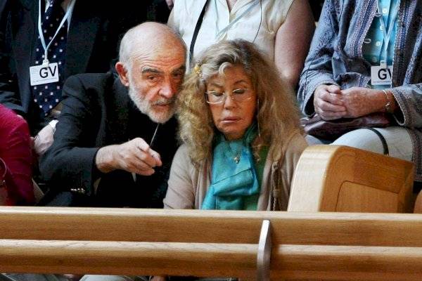 Esposa de Sean Connery revela que actor padecía demencia: "Tuvo verdaderamente efectos negativos sobre él"