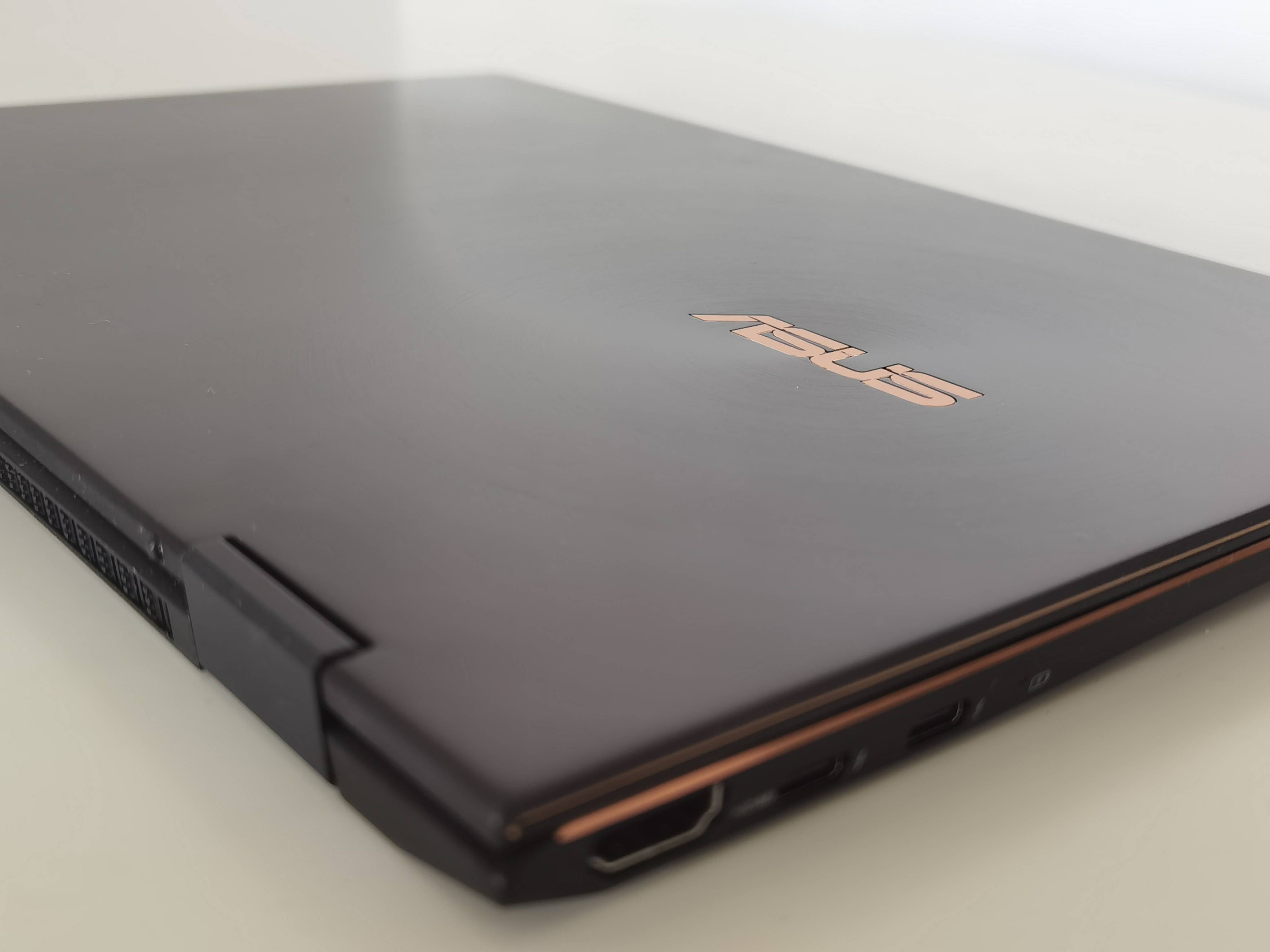Asus Zenbook Flip S