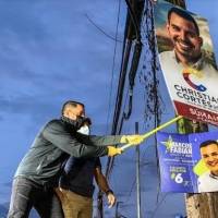 Nuevo alcalde de Aguada retira propaganda política