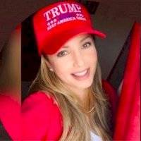 Paty Navidad aplaude violencia en el Capitolio; famosos de Hollywood la condenan