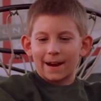 ¡Irreconocible! Así luce Erik Per Sullivan, el pequeño "Dewey" de Malcolm el de en medio