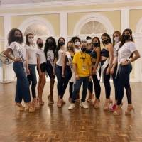 Joven boricua entre los profesionales de Miss Universe Colombia 2020