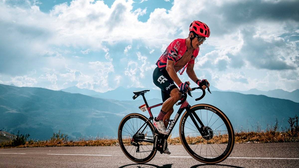 Rigoberto Urán renovó con el EF Education First