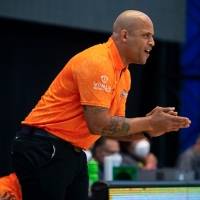 Larry Ayuso se estrena con victoria como piloto del BSN