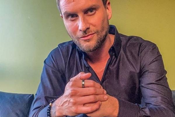 Jean Philippe Cretton emplazó en tono de "talla" a Chilevisión: "¿Me vas a recontratar o no?"