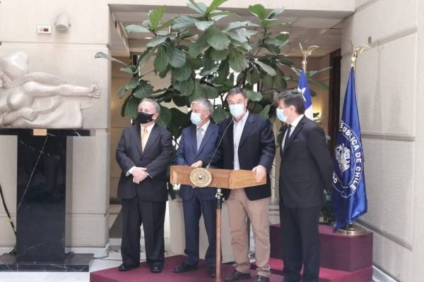 Senadores de Chile Vamos presionan al Gobierno por segundo retiro: "La idea es hacerlo bien y no transformarlo en una chacra"