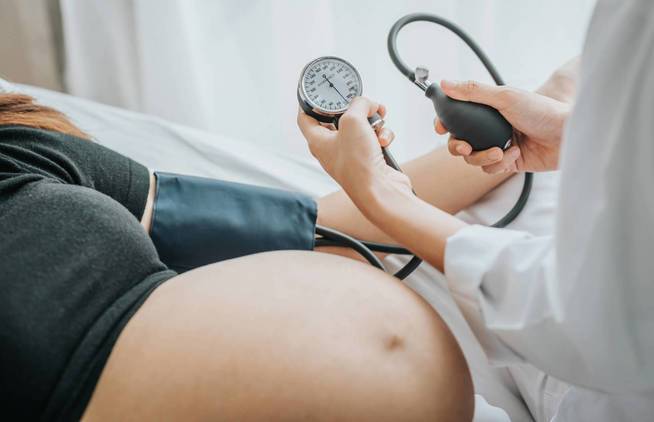 Sufrir de pregorexia aumenta la probabilidad de retraso mental en el bebé y hasta malformaciones. Riesgos
