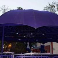 Reportan muerte de joven de 18 años tras salir volando de juego en Six Flags