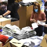 MVC se negaría a firmar certificaciones si prevalecen alegadas discrepancias en voto adelantado