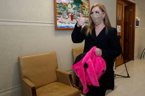 Pamela Jiles responde duramente a José Miguel Insulza: "Cámbiate los pañales y aprende"