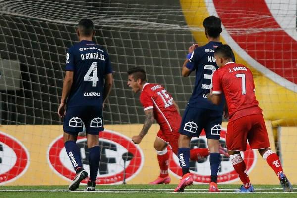 Un penal de último minuto le dio el triunfo a Unión La Calera sobre la U