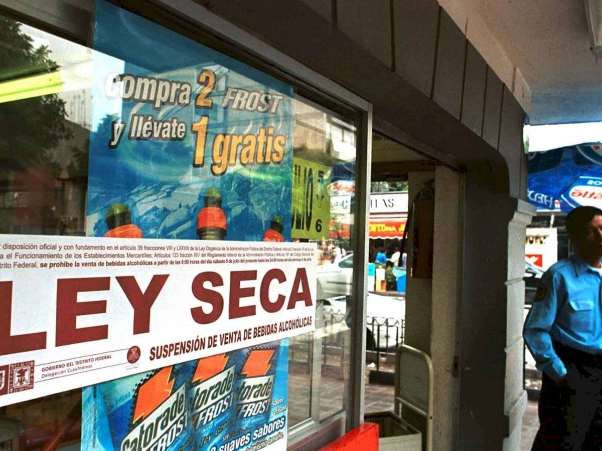 Debido a que la actividad hospitalaria aumentó en la Ciudad de México, a causa del coronavirus, las autoridades optaron por regresar a la Ley Seca.