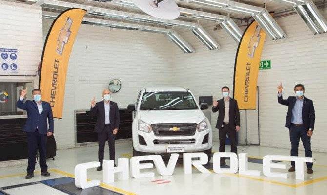 Chevrolet se une a plan de Camioneta Popular