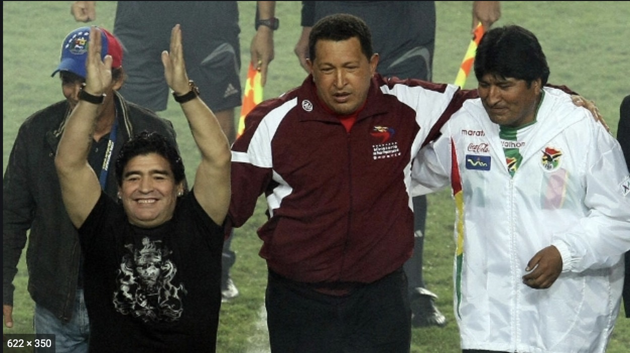 Com Evo Morales e Hugo Chávez