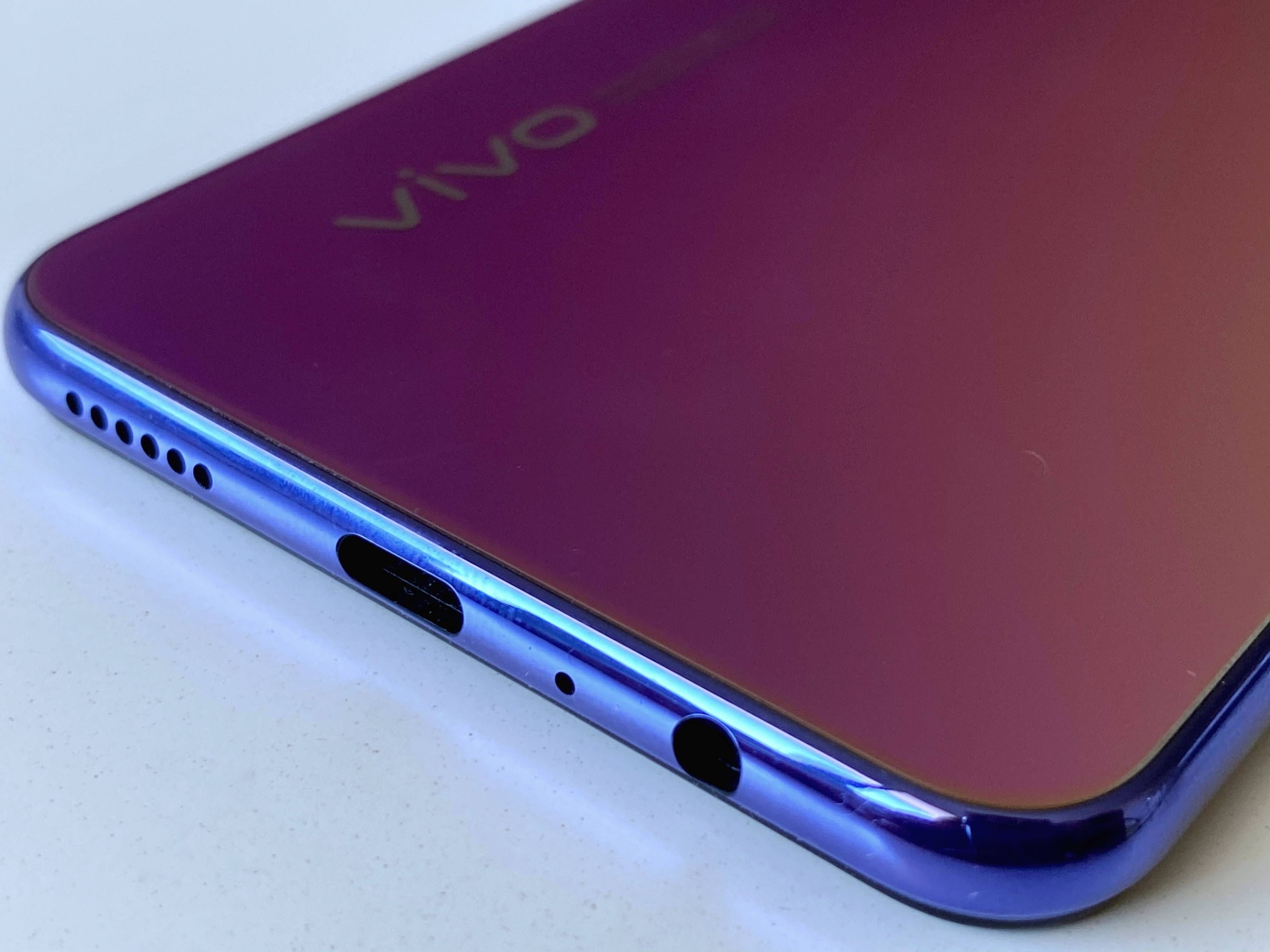  Vivo V20 