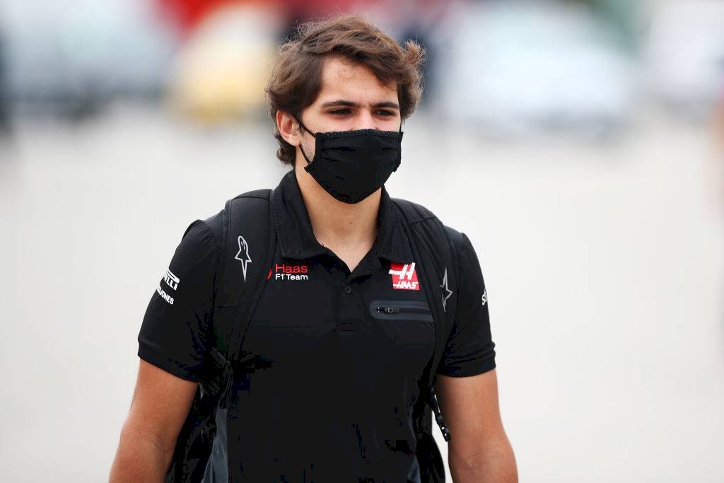 F1