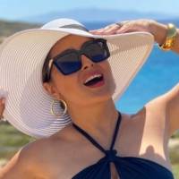 Salma Hayek comparte una foto con su suegra y muestra cómo es su relación con ella