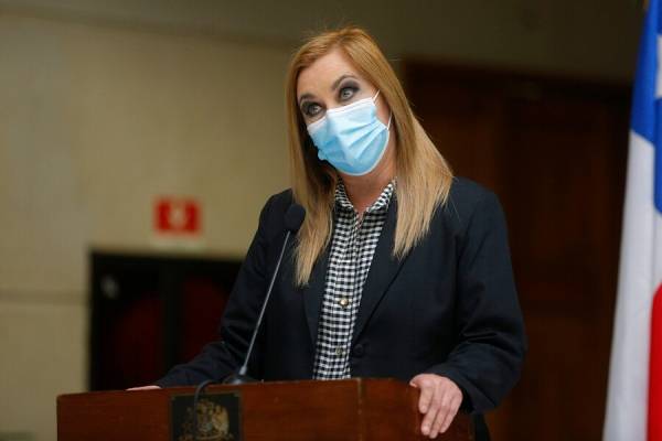Pamela Jiles sobre su abstención en censura a la Mesa de la Cámara: "Se les hizo una acusación falsa"