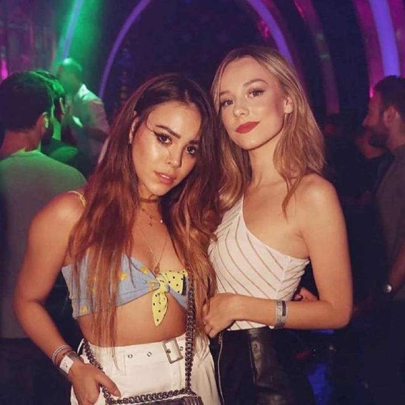 ¿Amigas o rivales? Danna Paola postea imagen junto a sus excompañeras y no aparece Ester Exposito
