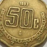Monedas de 50 centavos y 5 pesos valen miles de pesos en la web