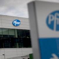 Gran Bretaña autoriza vacuna de Pfizer contra el COVID-19