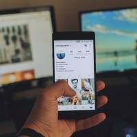 El tiempo frente al teléfono no influye en el nivel de ansiedad o depresión