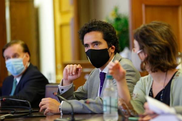 Segundo retiro del 10%: ministro Briones insiste en ampliar el pago de los fondos de 10 a 15 días hábiles