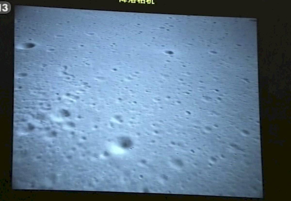Sonda china llega a la Luna para traer rocas a la Tierra